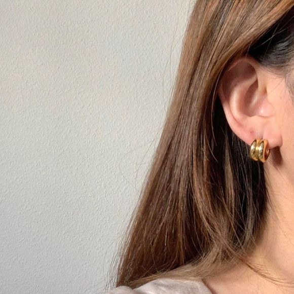 18K Gold Plated Double Stacked C Hoop Earrings - Picture 4 of 7